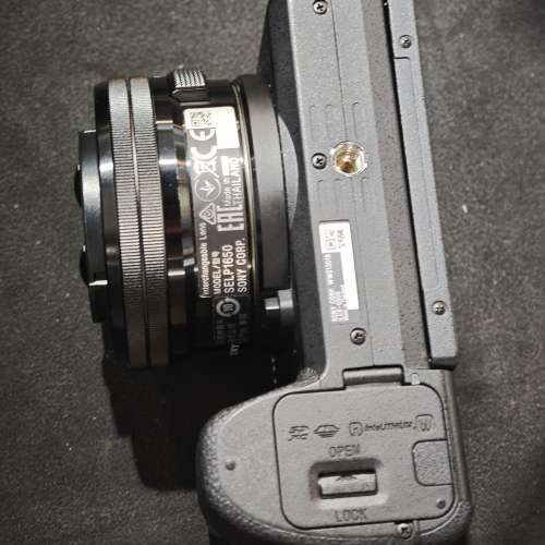 sony a6500 + 索尼 16-50 E PZ 16mm 50mm 16 50 98%new 冇盒冇單冇保 跟2電一充連...