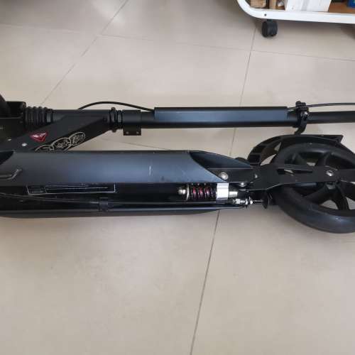 成人中童滑板車 前後避震 性能良好