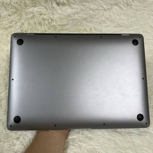 Apple MacBook Air 13" 2020年 🔋95% /8GB RAM /256GB SSD /CPU i3 /深空灰色 /帶埋...