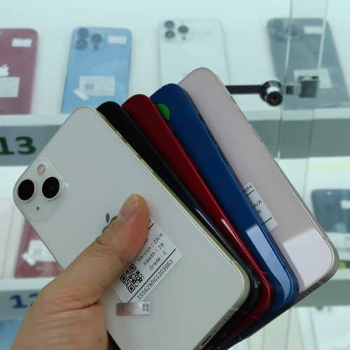 港版13 128 256 黑白紅綠藍 $1750起