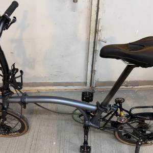 放9成新mint 國布摺車