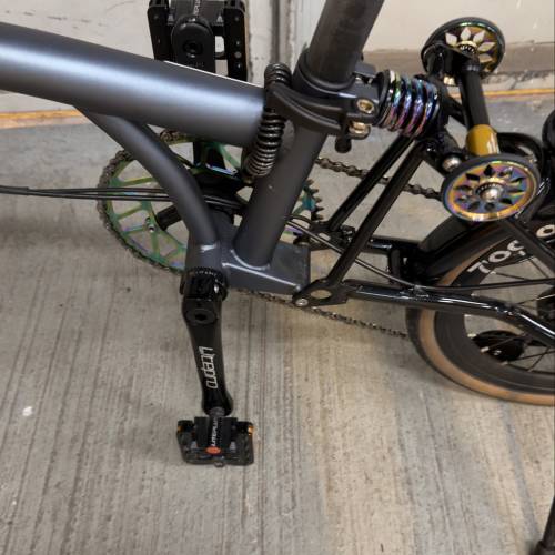 放9成新mint 國布摺車