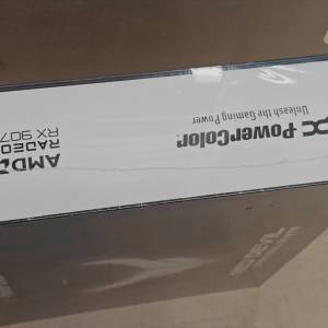 显卡：POWERcolor Red Devil Spectral White AMD Radeon RX 9070 XT 16GB GDDR6 全新