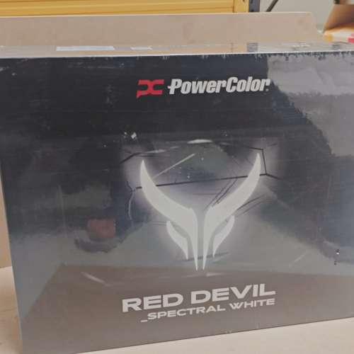显卡：POWERcolor Red Devil Spectral White AMD Radeon RX 9070 XT 16GB GDDR6 全新