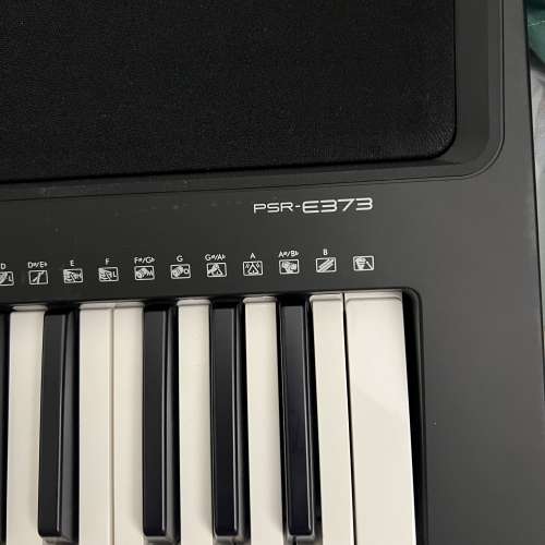 Yamaha  PSR-E373 電子琴