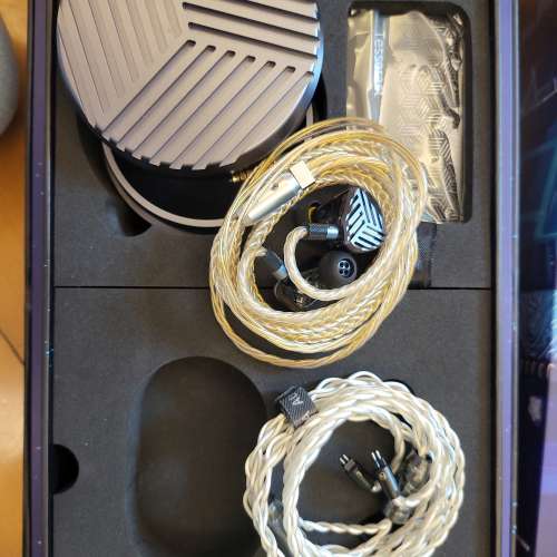 Nostalgia Audio Tesseract