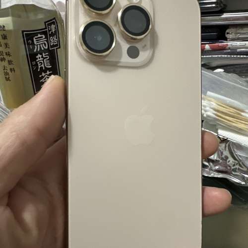 90%新I Phone 16 Pro 金色（512GB)