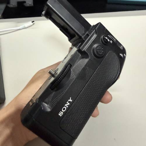 Sony a7r5 （有單盒 一年保養）+ Sony VG-C4EM C4EM +24-70  +70-200