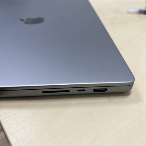 Apple Macbook Pro 16" 2021年 /CPU M1 Max /32gpu/ 32GB RAM / 1TB SSD  /🔋98%/