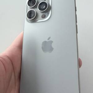 iPhone 15 pro max 原色 鈦金屬 港行 512gb