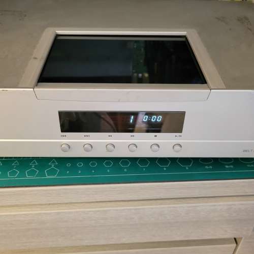 合共價。SPARK膽機，日本CEC牌CD機，27盒HDCD/CD碟片