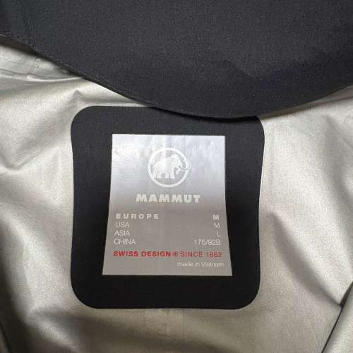 Mammut Gore-Tex Climate Rain外套及長褲套裝