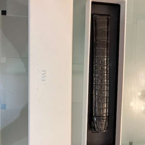 IWC 全新 Portugieser 鱷魚皮錶帶