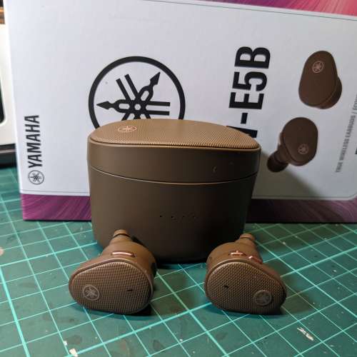 Yamaha TW-E5B 無線耳機