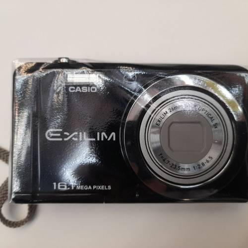 ( 聖誕秒殺價 ) 99%新Casio ZS6 CCD Digital Camera