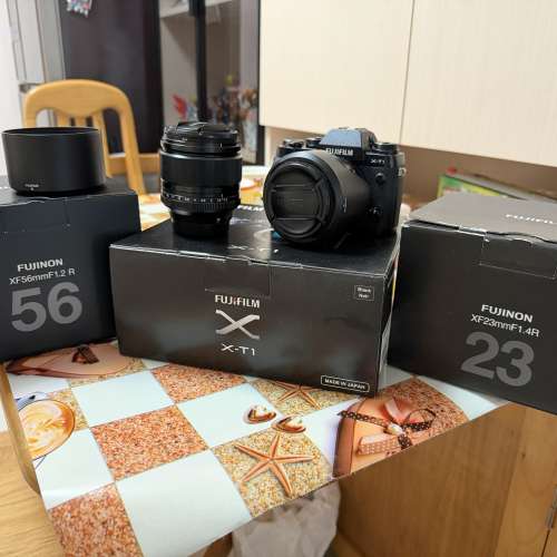 Fujifilm X-T1 相機連 兩鏡 23mm 1.4R/56mm 1.2R