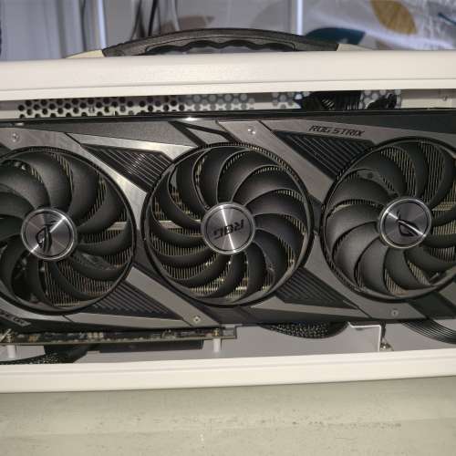 華碩ASUS ROG RTX 3080 10GB 算新淨