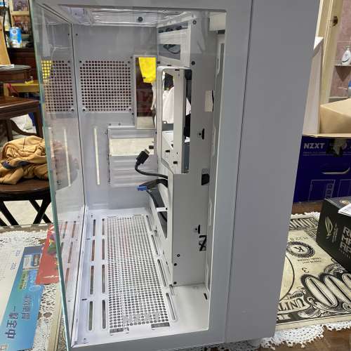 NZXT H9 Elite White Case PC機箱