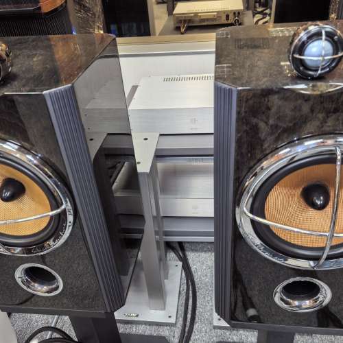 B&W Silver Signatute 25喇叭