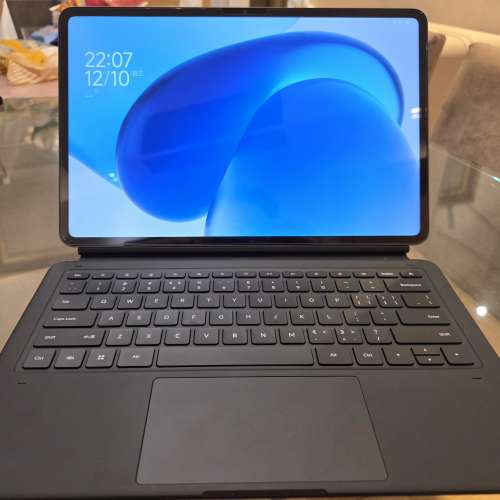 小米平版6 MAX 14 吋 (國內版，可裝Google) 新淨 跟原廠 Keybroad 256g + 12g ram