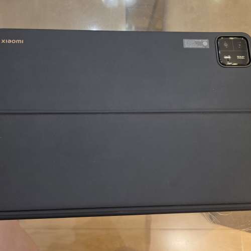 小米平版6 MAX 14 吋 (國內版，可裝Google) 新淨 跟原廠 Keybroad 256g + 12g ram
