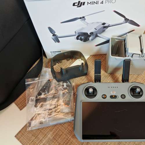 Mini 4 Pro 電,帶屏遙控