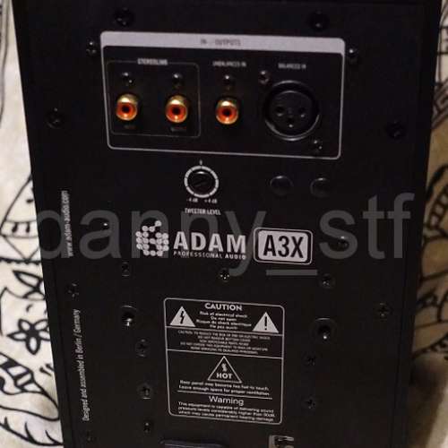 一個 ADAM Audio A3X 80W 主動式 監聽喇叭 有源音箱 Monitior Speaker