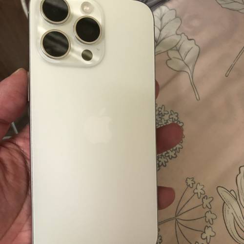 Sliver - Full set 92%new iPhone 15 pro max 256GB battery 89% one month warranty