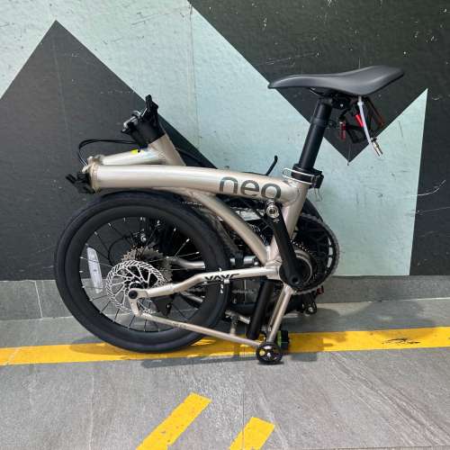 JAVA NEO 9速 碟剎349鋁合金折叠車 （三折叠小布 國布 ）