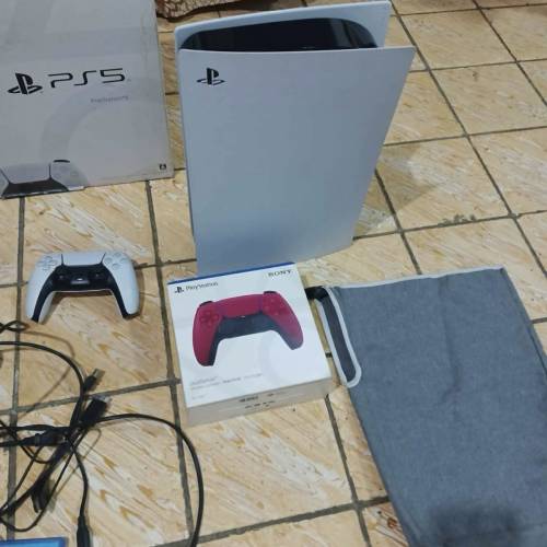ps5光碟版 雙手製