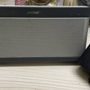 Bose Soundlink III，藍牙喇叭，電池至少可用8小時