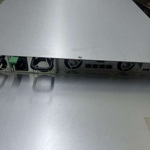 群晖RS1619xs+ 4Bay NAS 1U 服務器 冇硬盤架