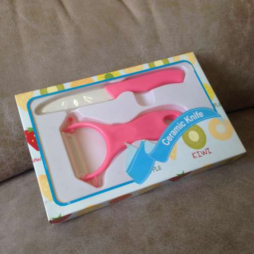 Ceramic Knife 2pc Set NEW 全新 陶瓷刀 2件套