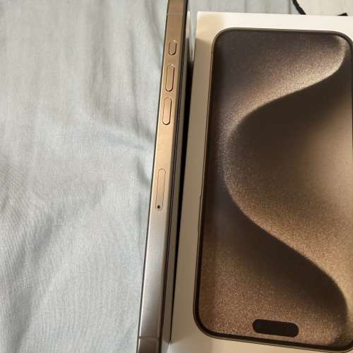 iPhone 15 Pro Max 256gb 原色