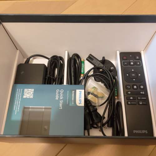 Philips 飛利浦 Screeneo U4 超短距離投影機 家用投影機 Ultra Short Throw projector