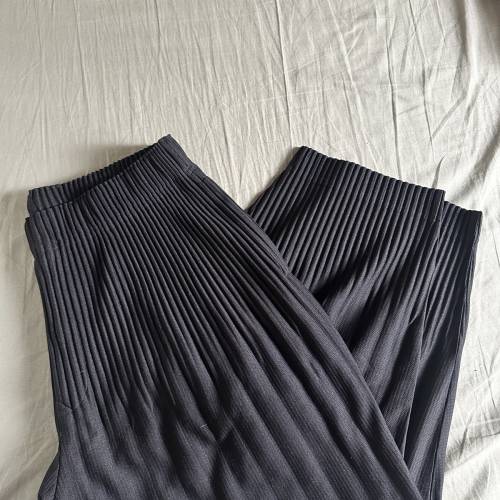 Homme Pliss&eacute; Issey Miyake 褶皺長褲Size 3 HP66-JF053
