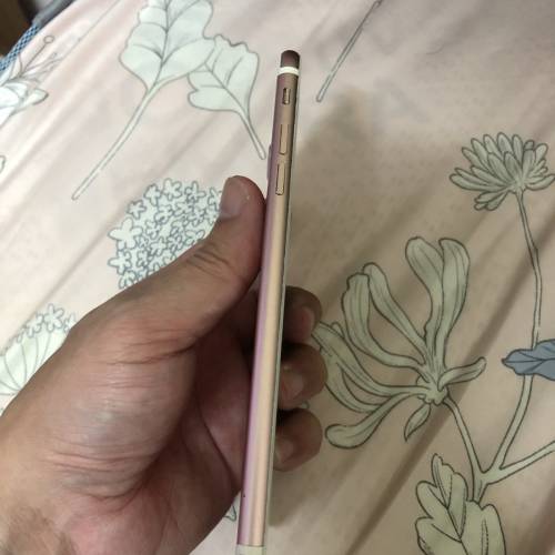 Rose gold - Full set 95% new iPhone 7 Plus 256GB battery 100% one month warranty