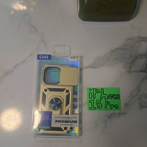 iphone 15por 機械壳