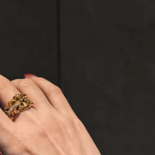 Chrome Hearts克羅心鳶尾花帶鑽戒指 22k金