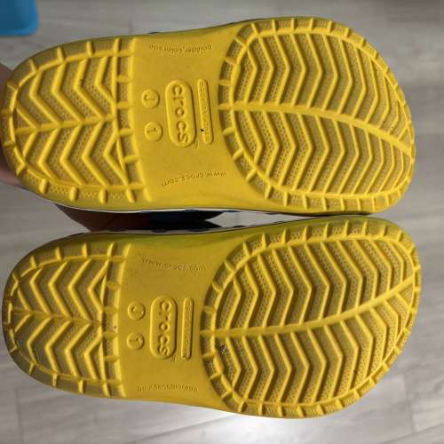 Crocs 小童鞋（J1碼）