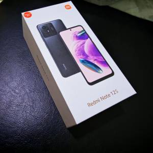 Redmi Notes 12 4G 手機。