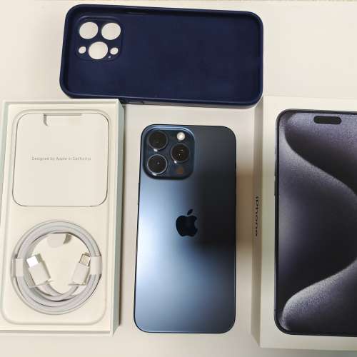 完美無花,行貨藍色iphone 15 pro max 512gb 雙卡雙待 dual open line, 全套有盒usb