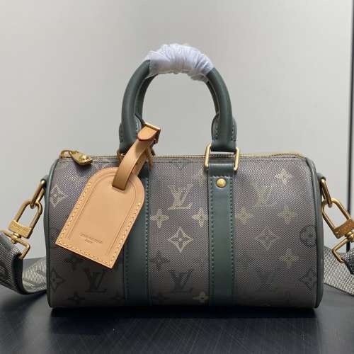 M26930軍綠色 男包speedy枕頭包