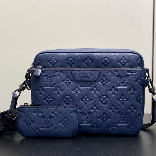 M27925深藍色 全皮男包三件套 Trio Messenger 郵差包