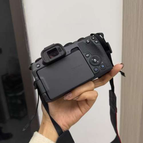 99新自用佳能r8，➕小痰罐