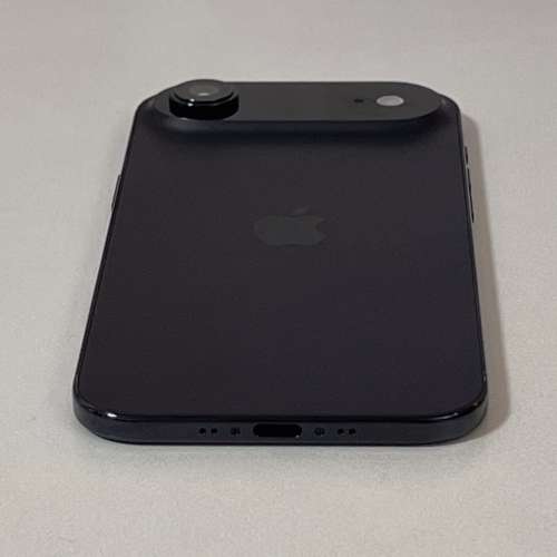 i phone Air 256GB black HK行貨