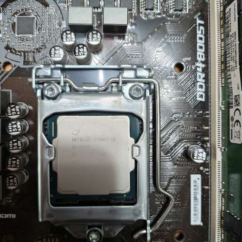 MSI B365M gaming plus + i5-8500