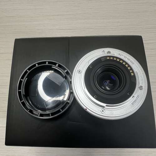 Voigtlander Ultron 27mm F2 X-mount 水貨 銀色