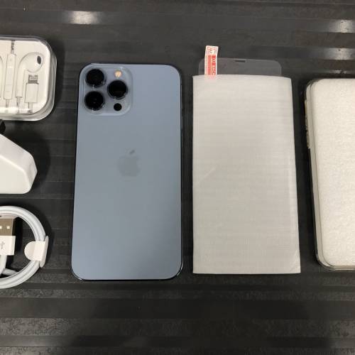 Blue - Full set 99% new iPhone 13 Pro Max 256GB battery 100% one month warranty