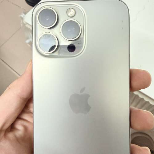 iPhone15pro max 256GB